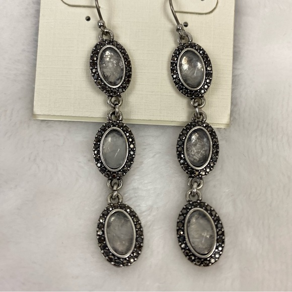 Lucky Brand Quartz & Black Crystal Linear Earrings Silver Tone Metal NWT - Picture 3 of 4